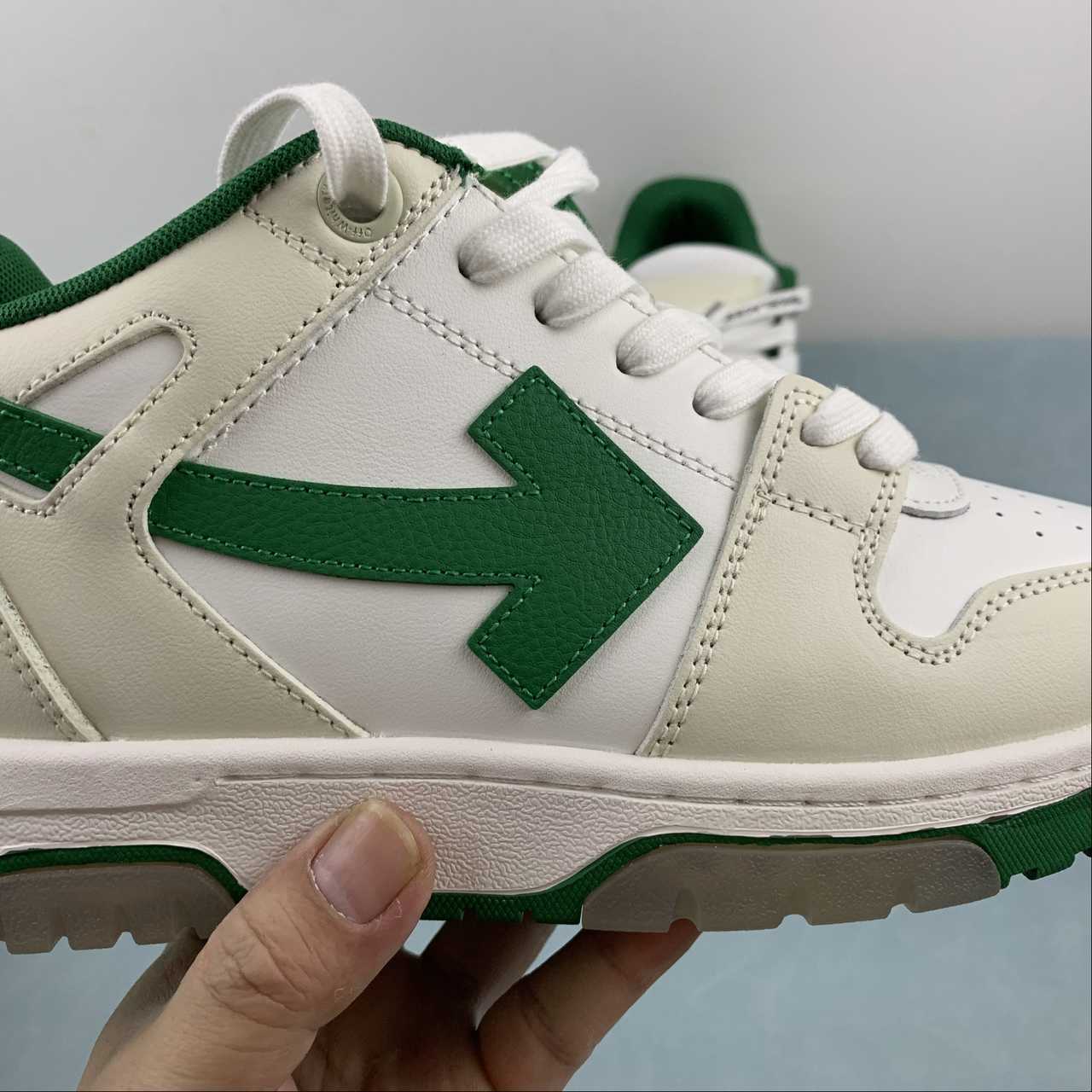 OFF-WHITE Out Of Office "000" Low