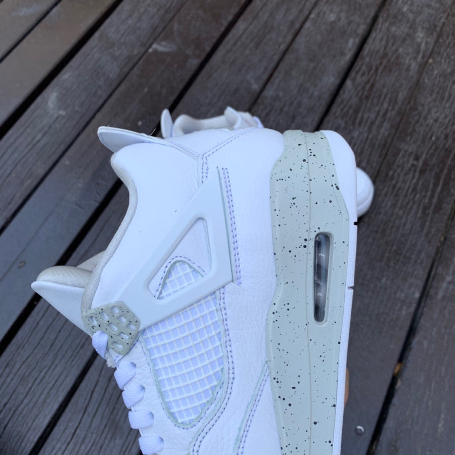 Air Jordan 4