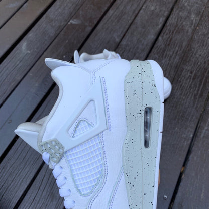 Air Jordan 4