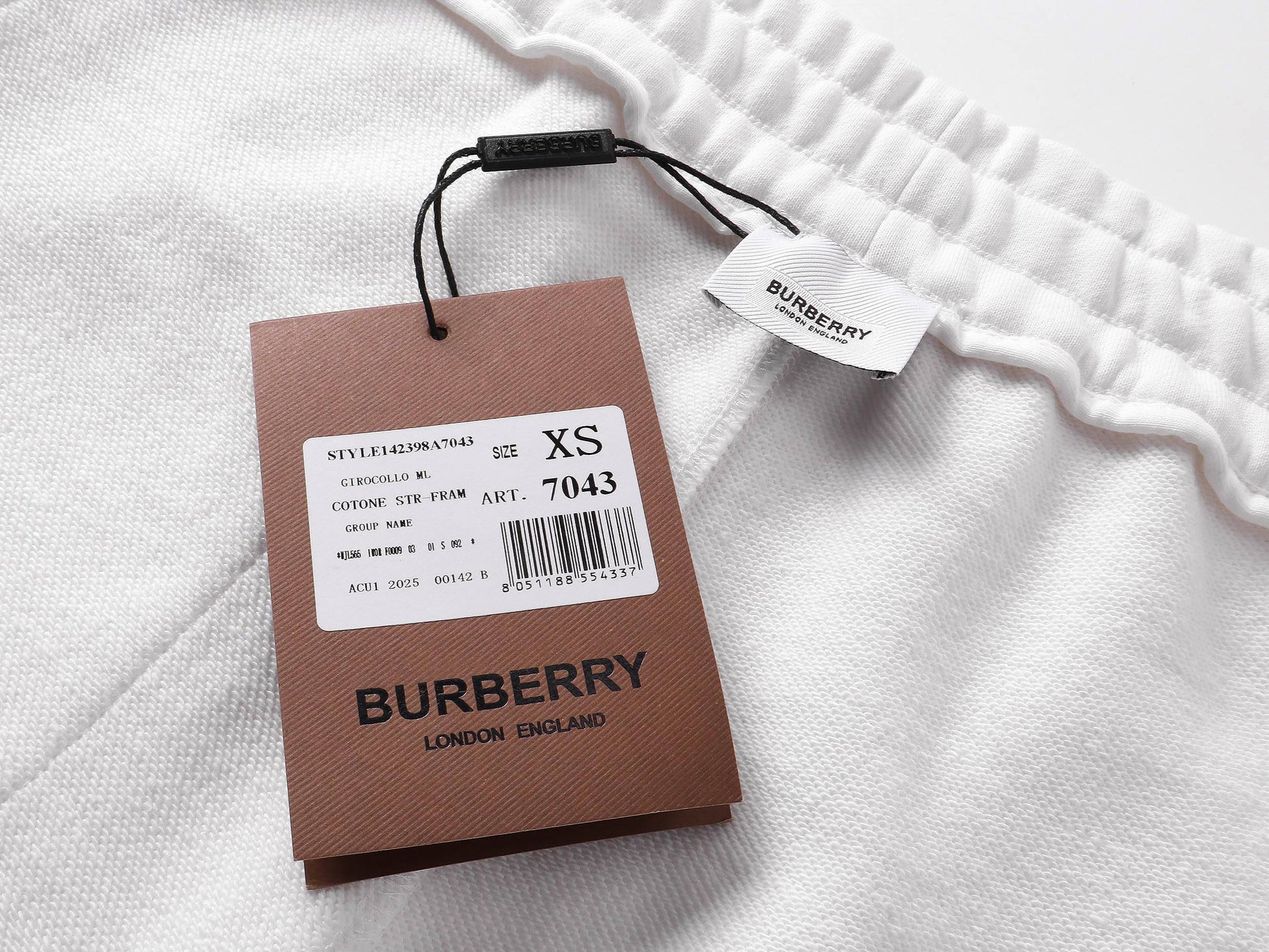 Short Burberry