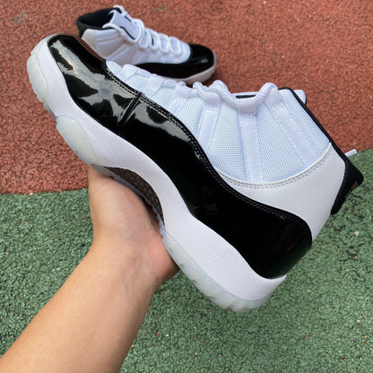 Air Jordan 11