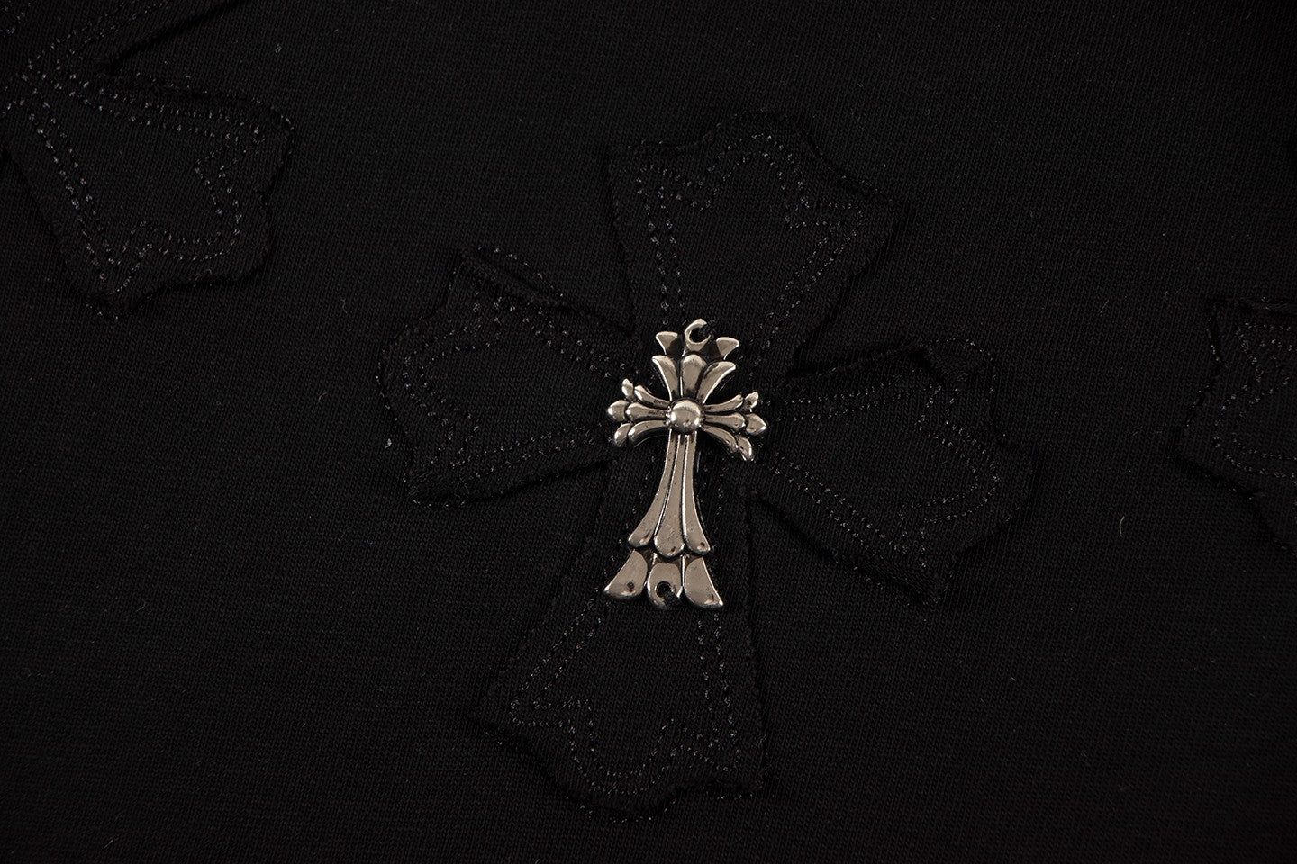 Camiseta Chrome Hearts