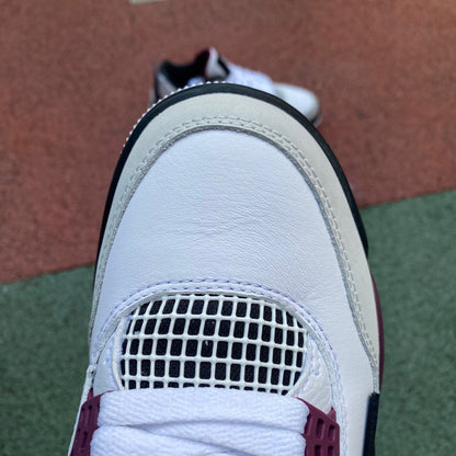 Air Jordan 4