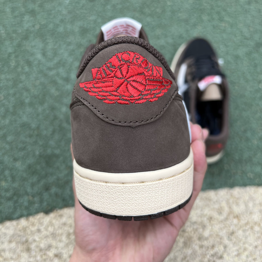 Jordan 1 Low