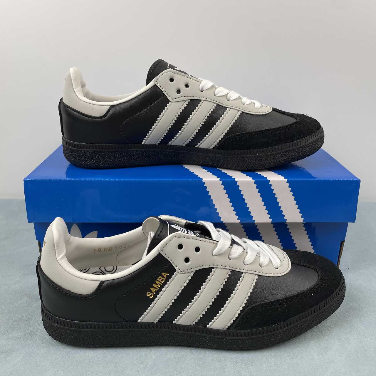 Adidas Samba