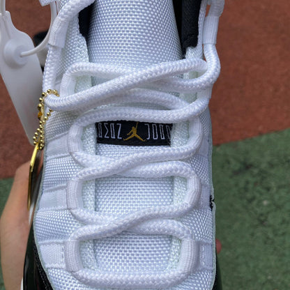 Air Jordan 11