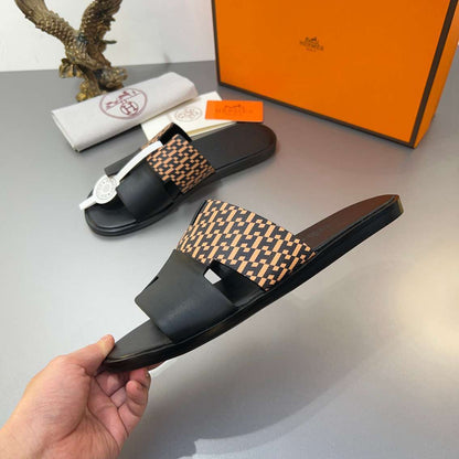 Chinelo Hermes Izmir