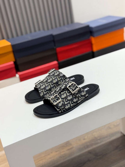 Chinelo Dior Slippers