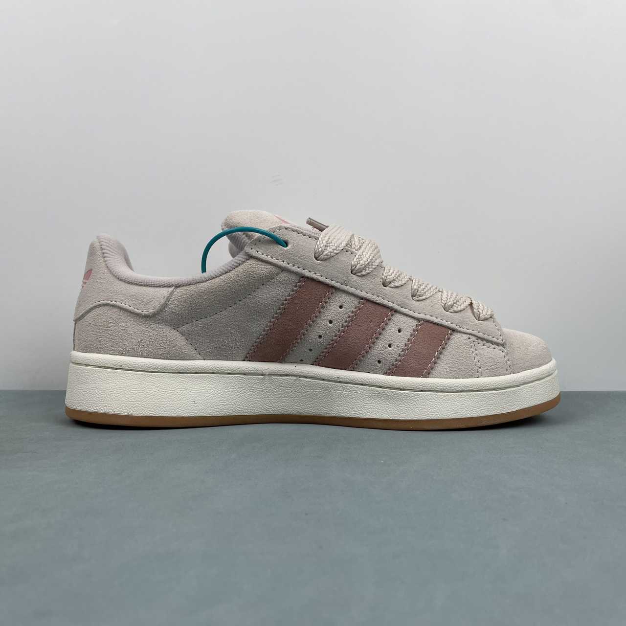Adidas Campus 00s
