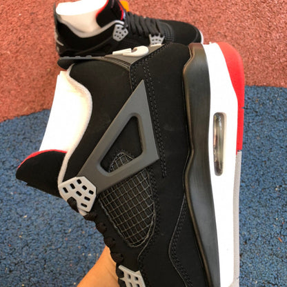 Air Jordan 4