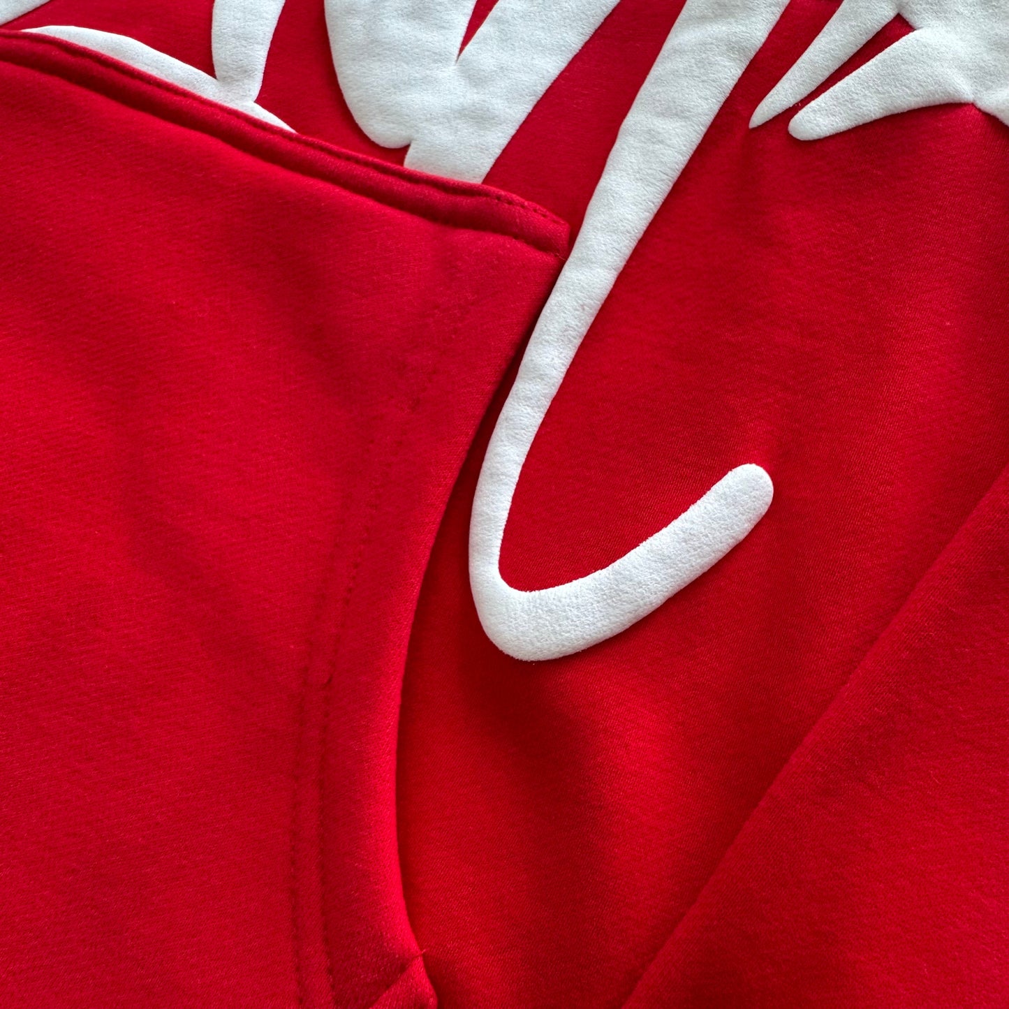 Sudadera con capucha Syna World