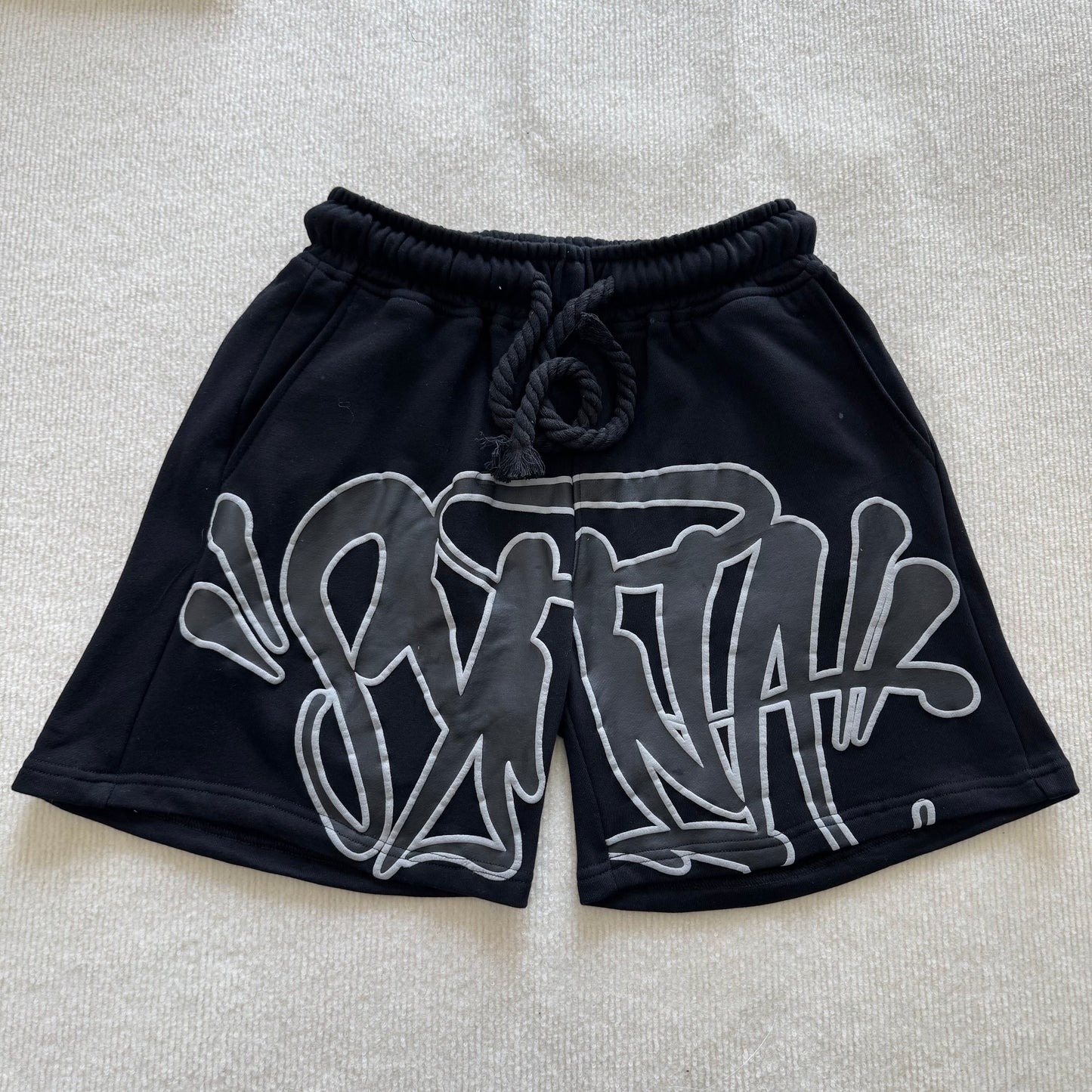 Syna World Short