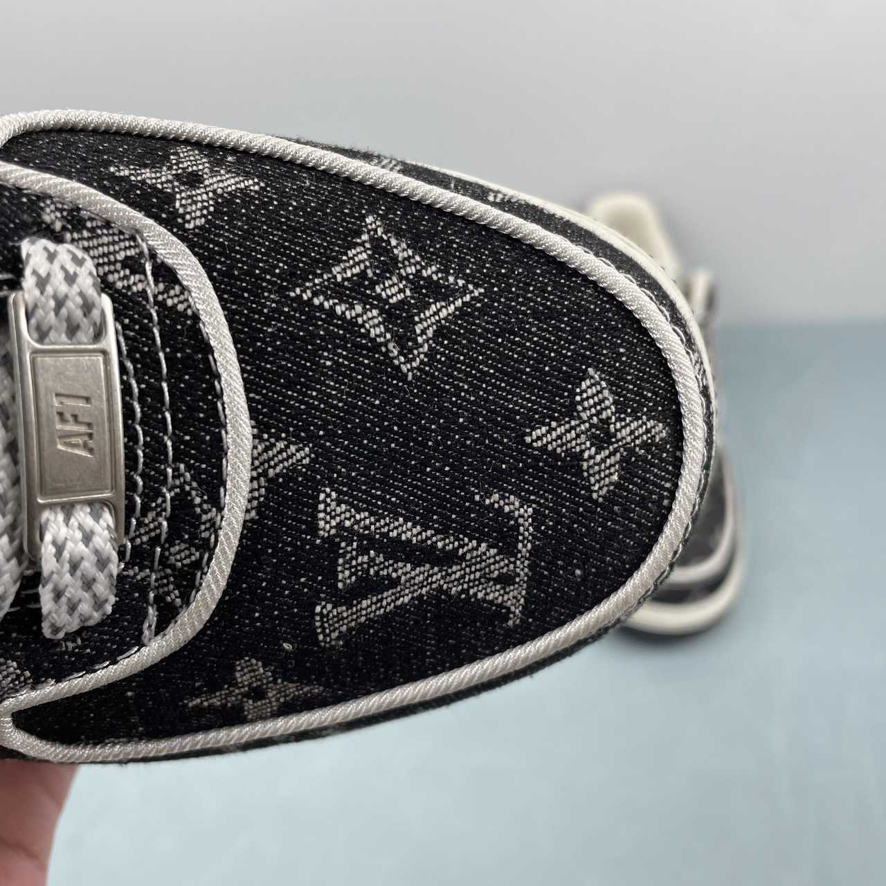 Louis Vuitton x Nike Air Force 1
