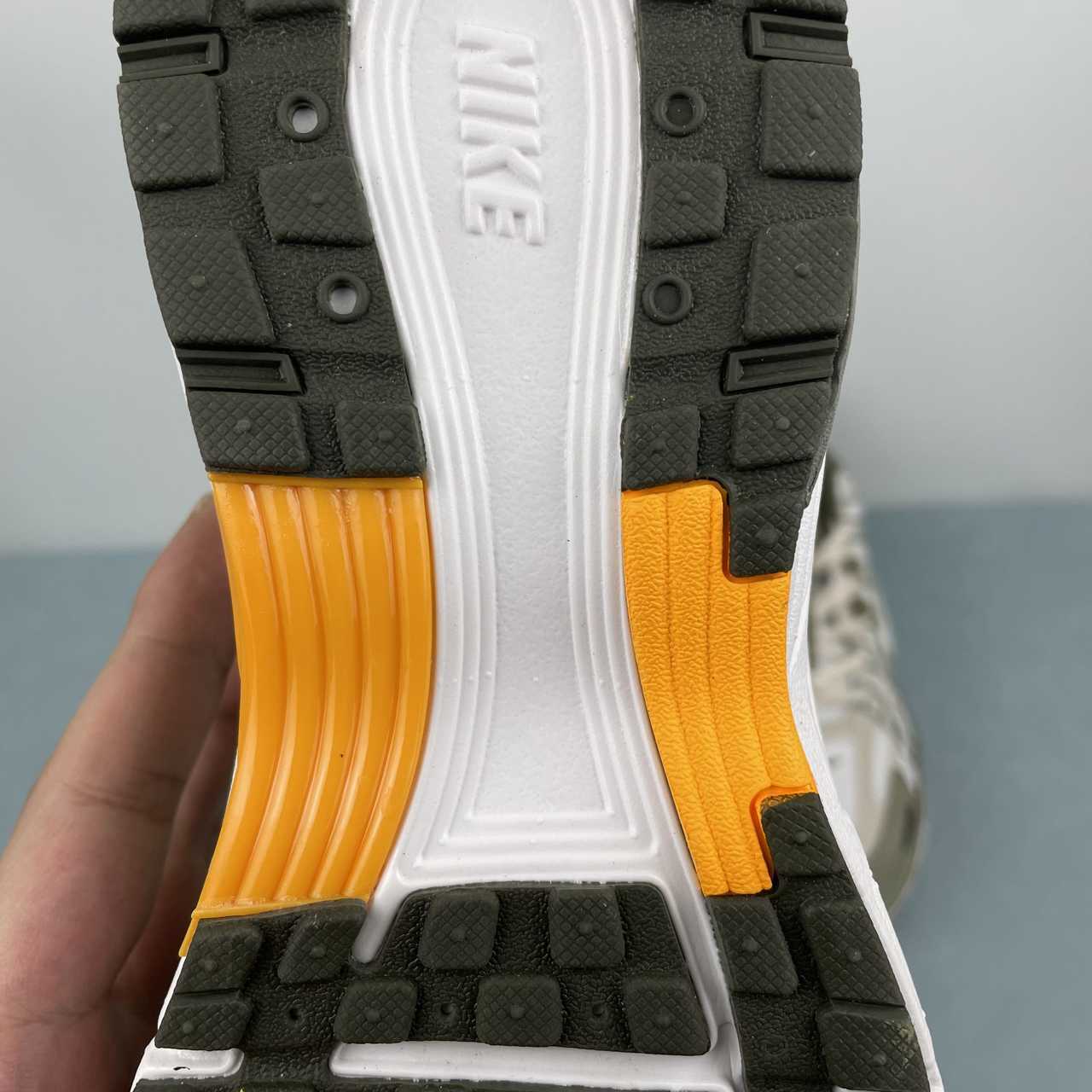 Nike P-6000