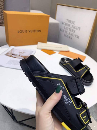 Chinelo Louis Vuitton