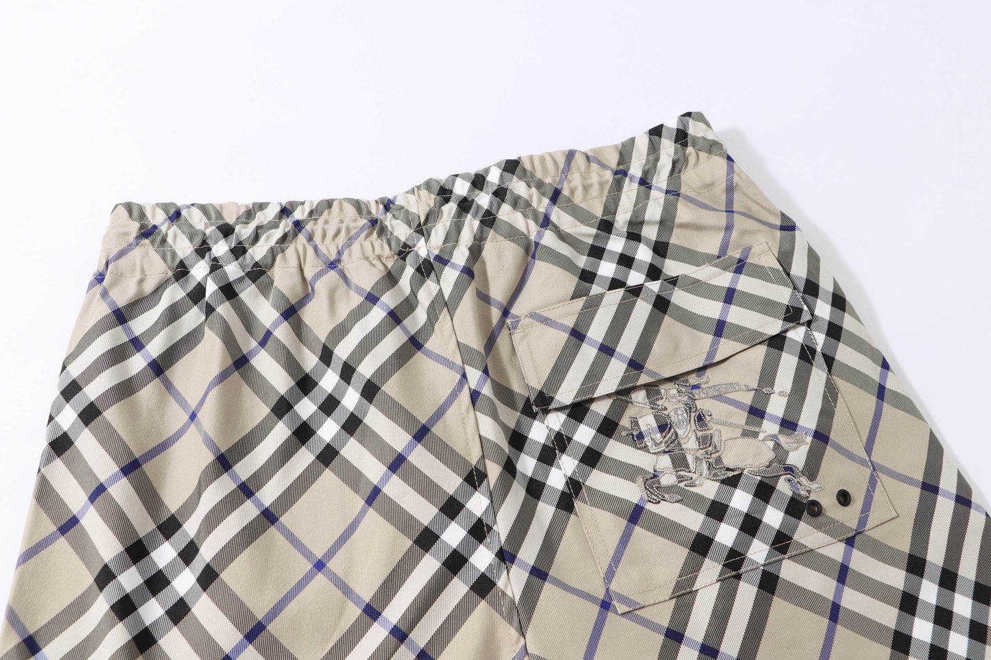 Short Burberry