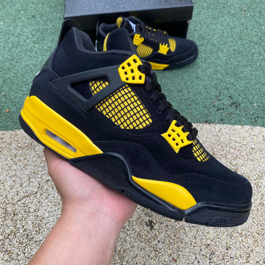 Air Jordan 4