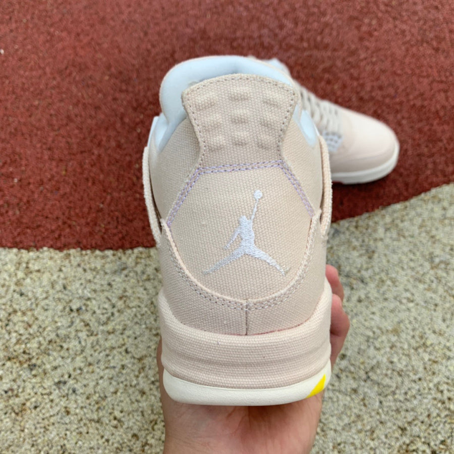 Air Jordan 4