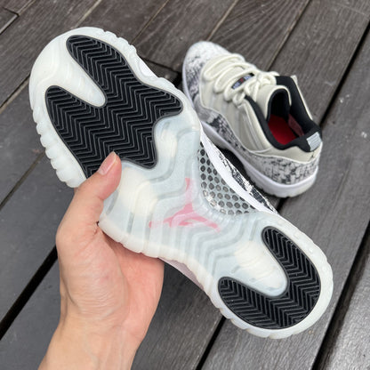 Air Jordan 11