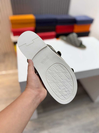 Chinelo Dior Slippers