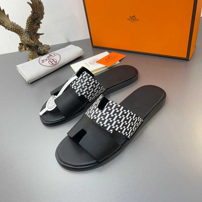 Chinelo Hermes Izmir