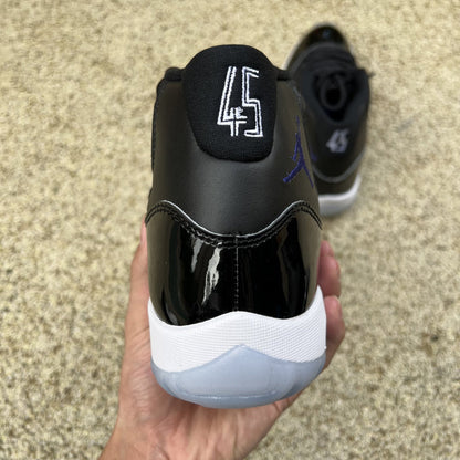 Air Jordan 11