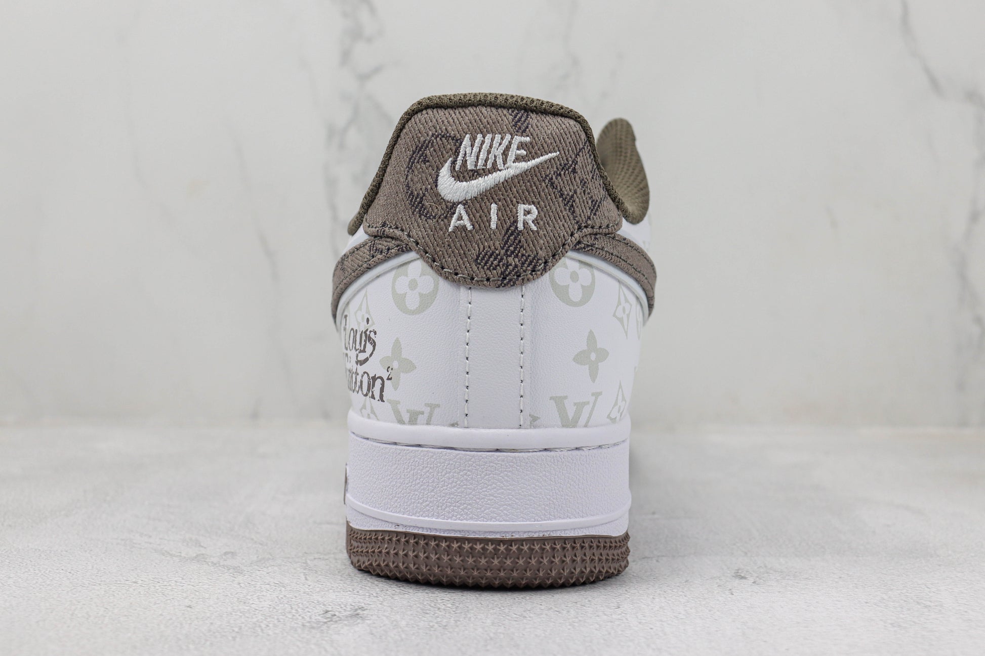 Louis Vuitton x Nike Air Force 1