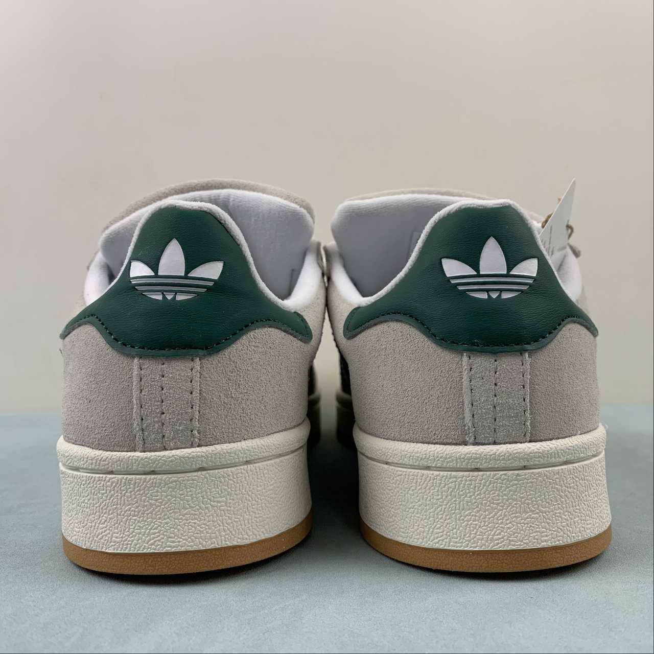 Adidas Campus 00s