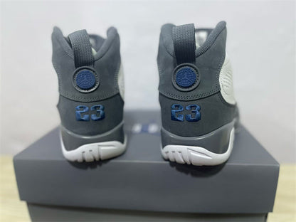 Air Jordan 9