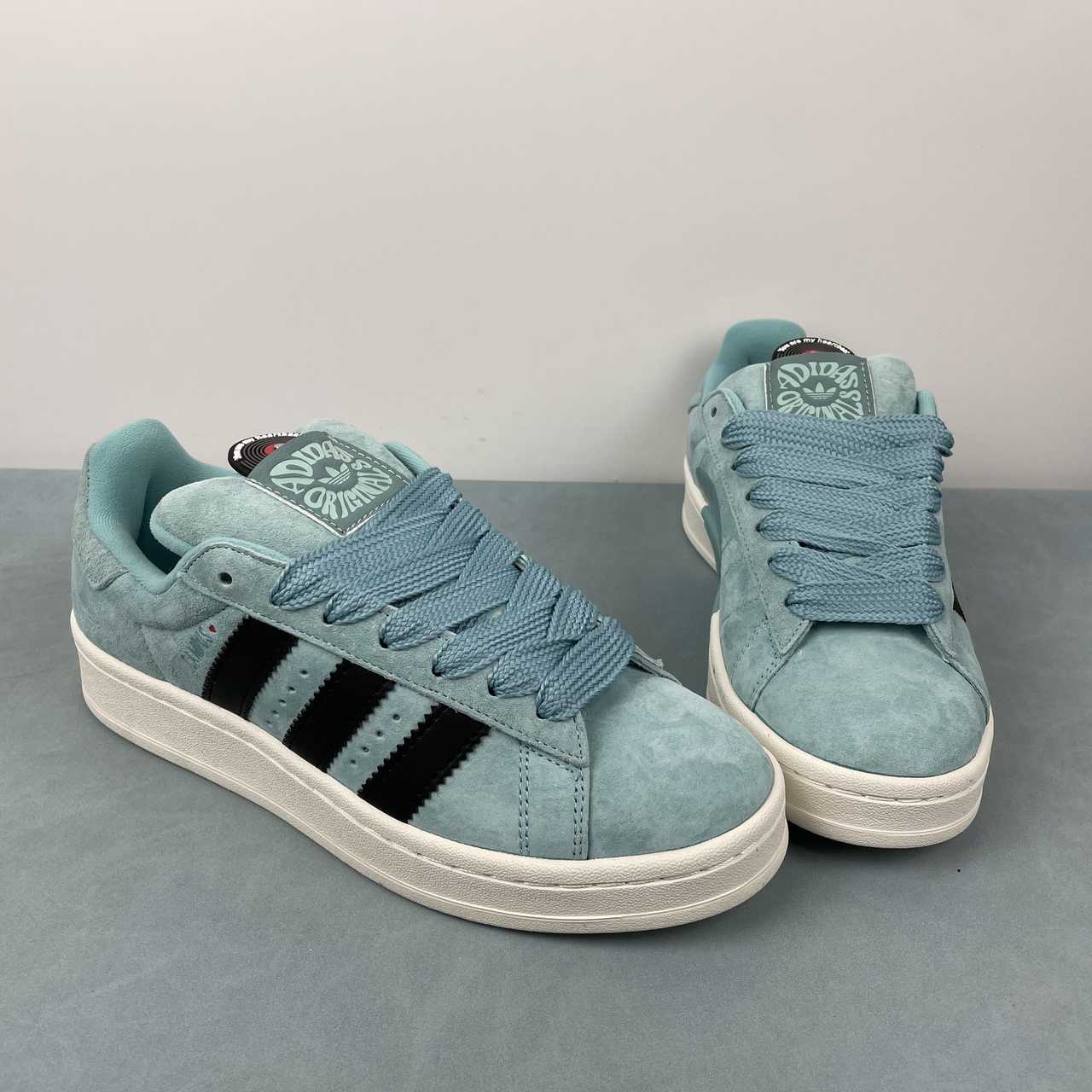 Adidas Campus 00s