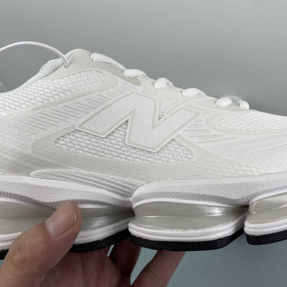 New Balance 2000