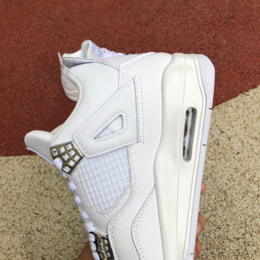 Air Jordan 4