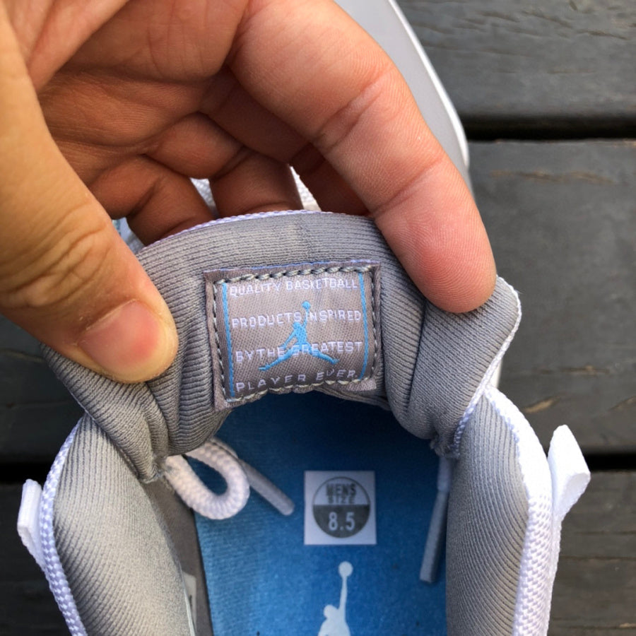 Air Jordan 11