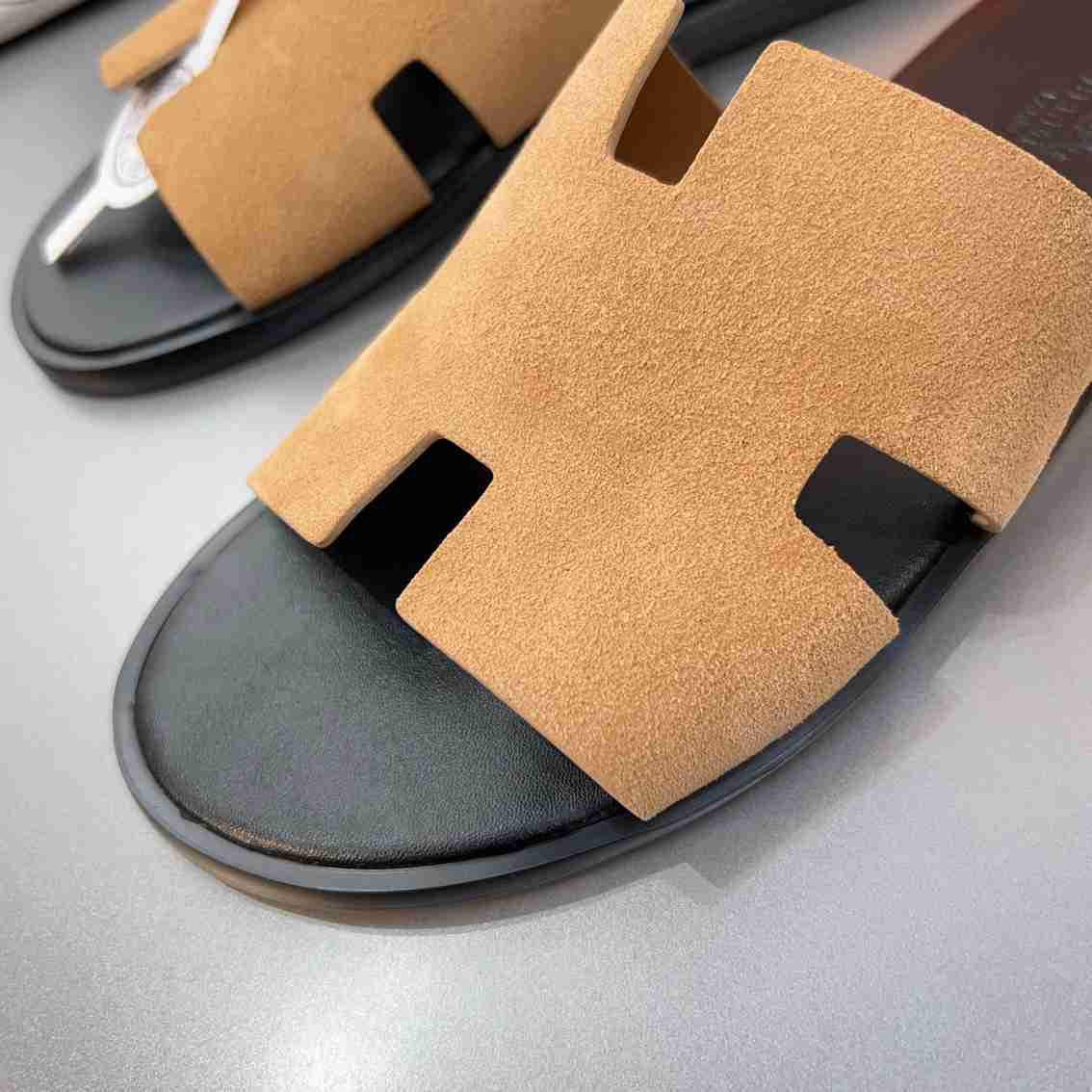 Chinelo Hermes