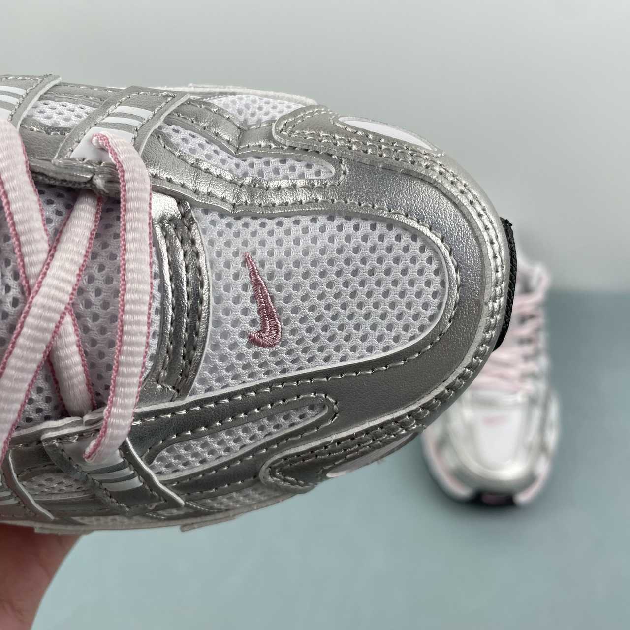 Nike P-6000