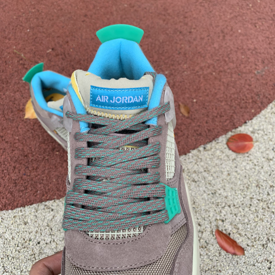 Air Jordan 4