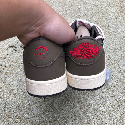 Jordan 1 Low