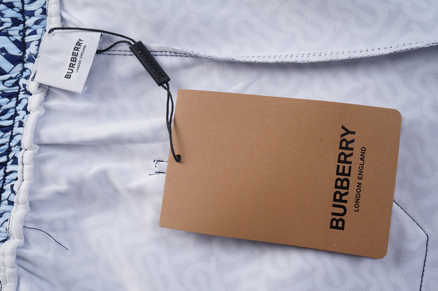 Short Burberry