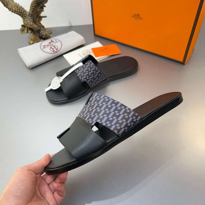 Chinelo Hermes Izmir