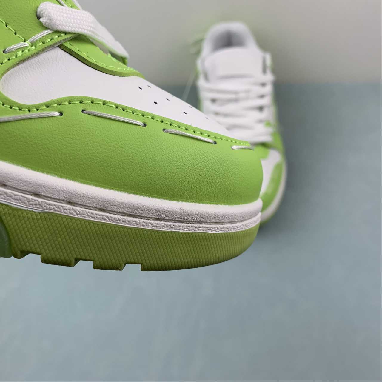OFF-WHITE Out Of Office "000" Low