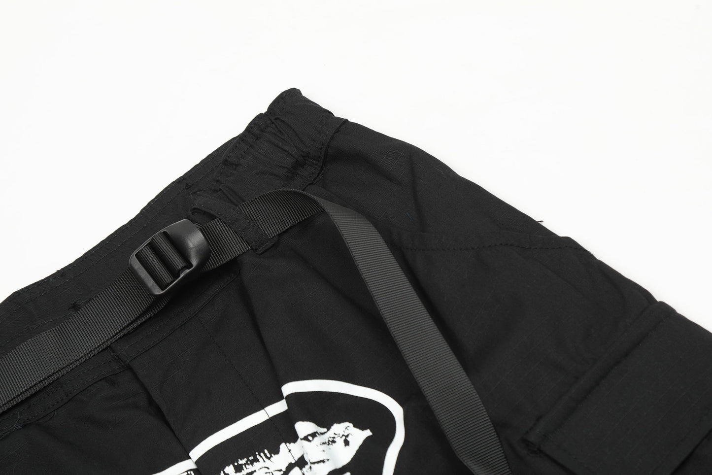 Calça Corteiz Guerillaz Cargo
