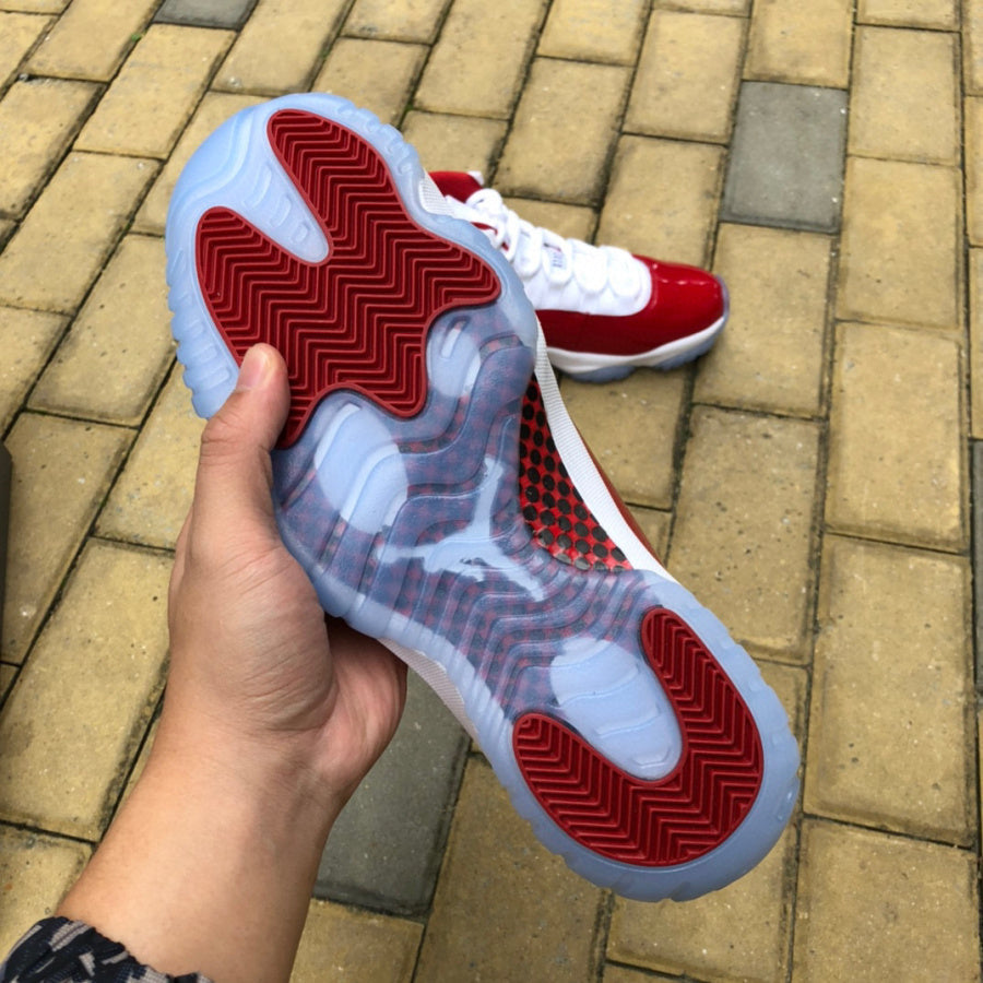 Air Jordan 11