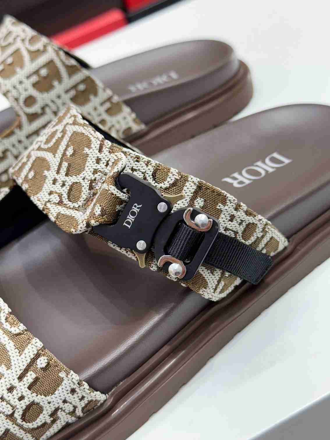 Dior Aqua Jacquard