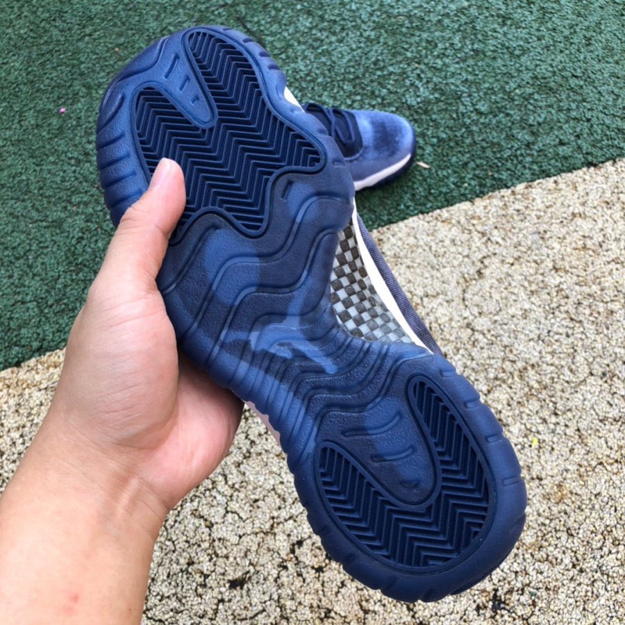 Air Jordan 11