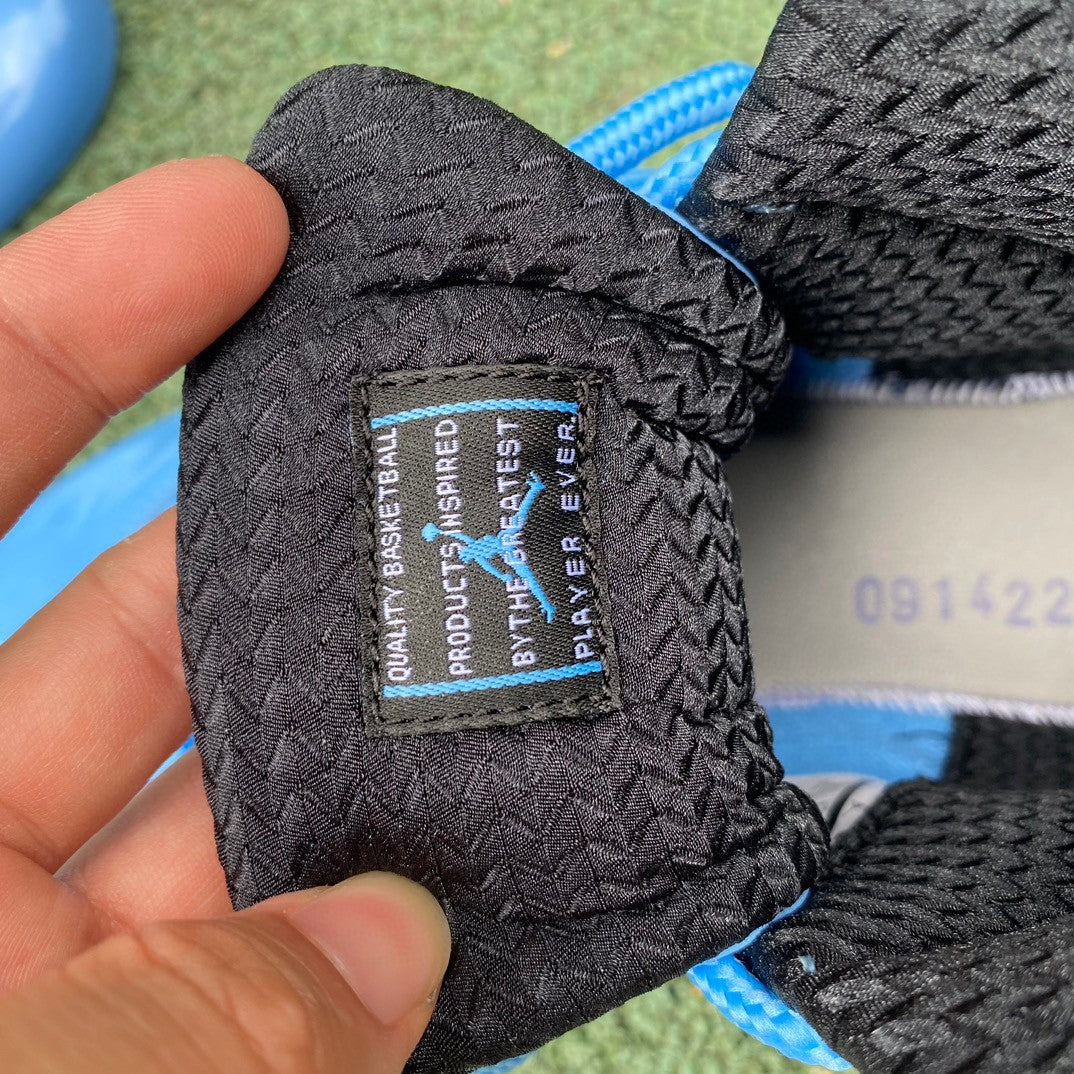 Air Jordan 11