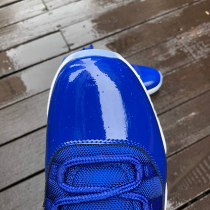 Air Jordan 11