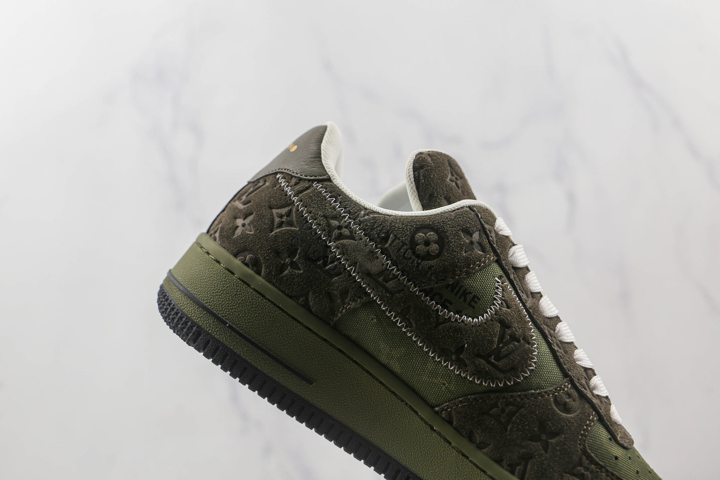 Louis Vuitton x Nike Air Force 1