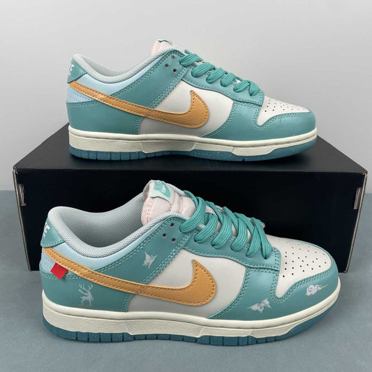 Nike Dunk Low