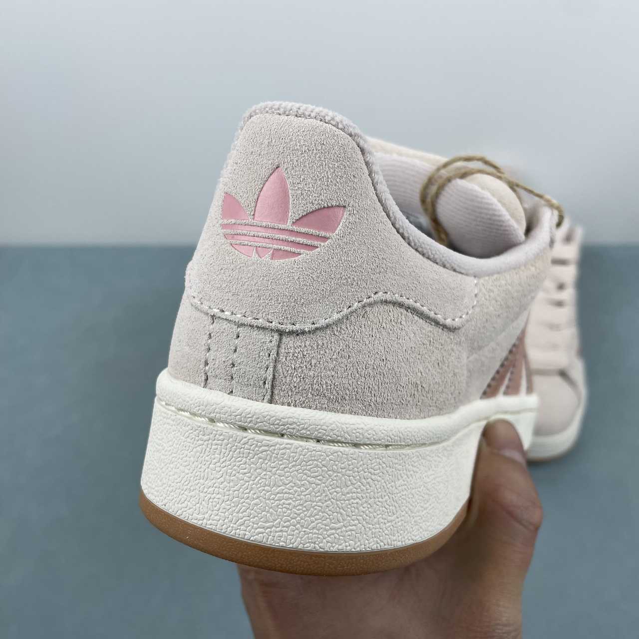Adidas Campus 00s