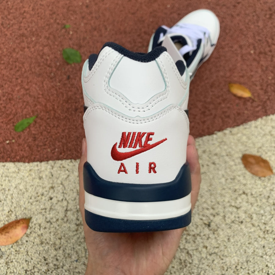 Air Jordan 4